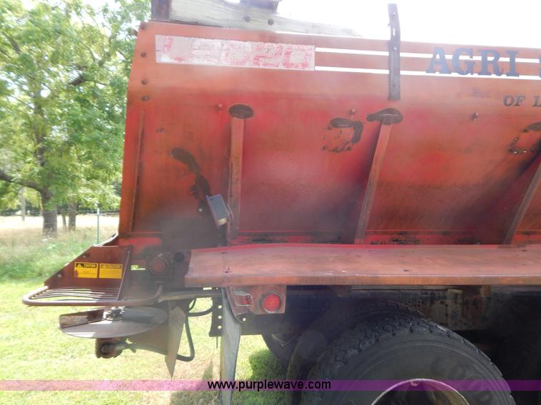 image for item G9479 1984 GMC Brigadier spreader truck