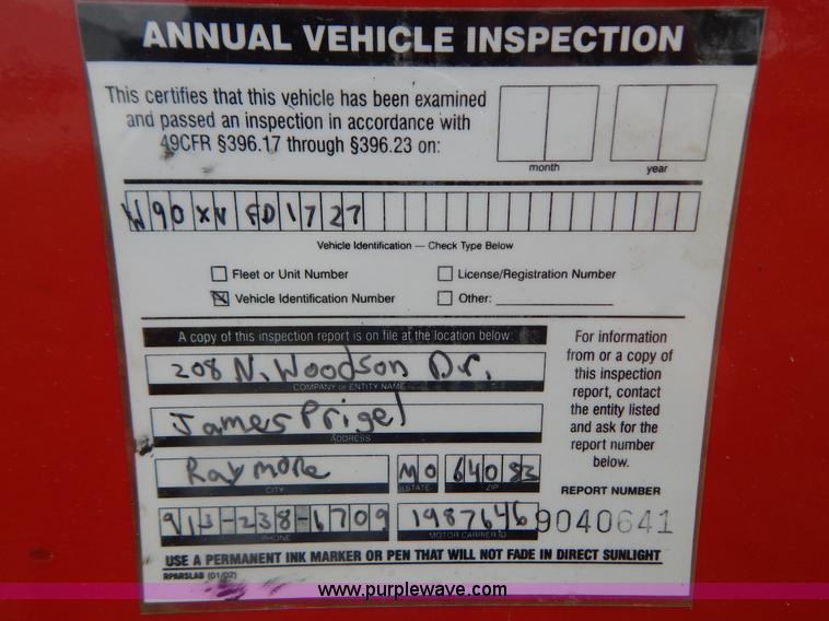 image for item G9480 1979 Ford 8000 cab and chassis