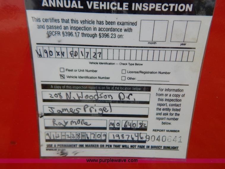 image for item G9480 1979 Ford 8000 cab and chassis