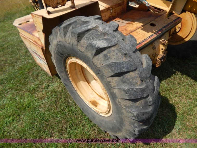 image for item G9481 Gehl DM54 telehandler