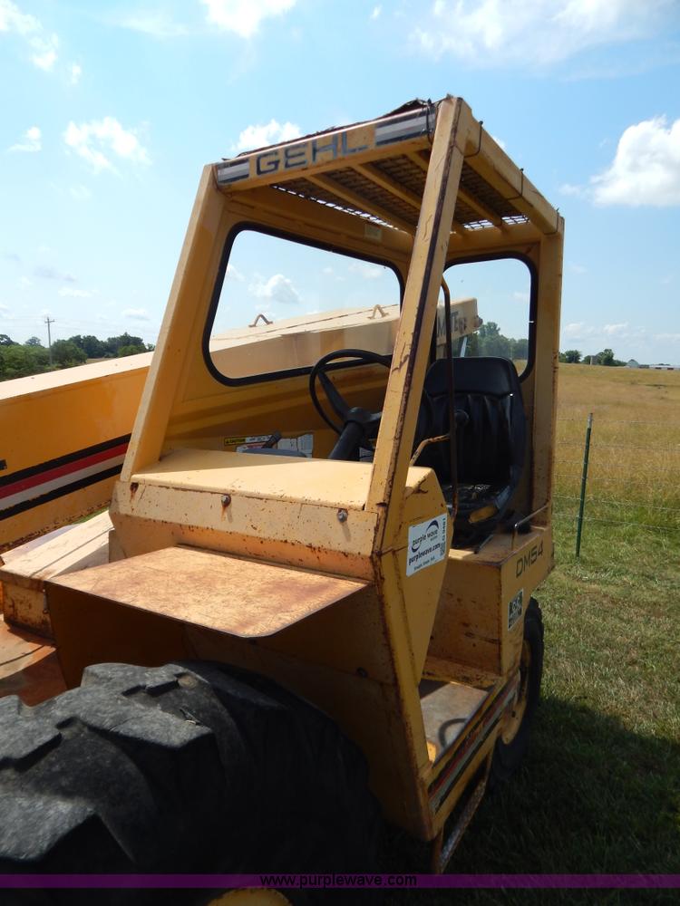 image for item G9481 Gehl DM54 telehandler