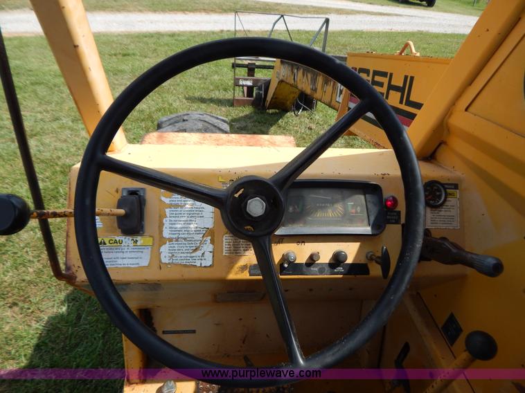 image for item G9481 Gehl DM54 telehandler
