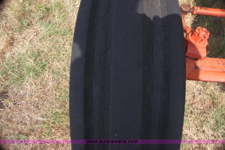 image for item H7409 1966 Case 930 Comfort King tractor