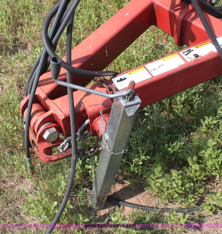 image for item H7413 Sunflower 4510 18'W disk chisel with packer