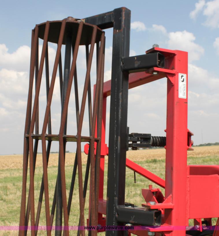 image for item H7413 Sunflower 4510 18'W disk chisel with packer