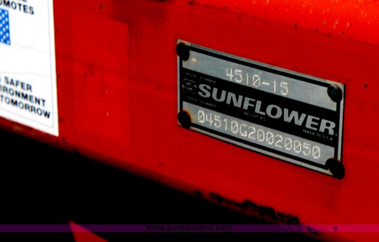 image for item H7413 Sunflower 4510 18'W disk chisel with packer