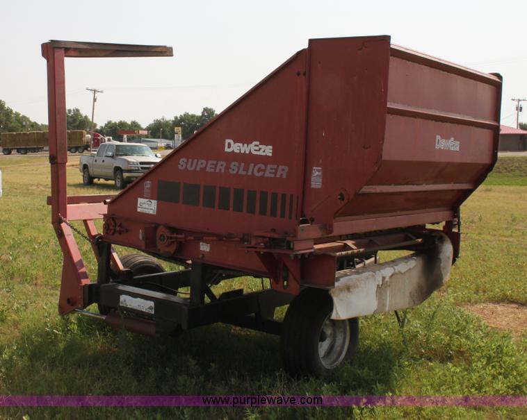 image for item H7415 Dew Eze Super Slicer bale cutter