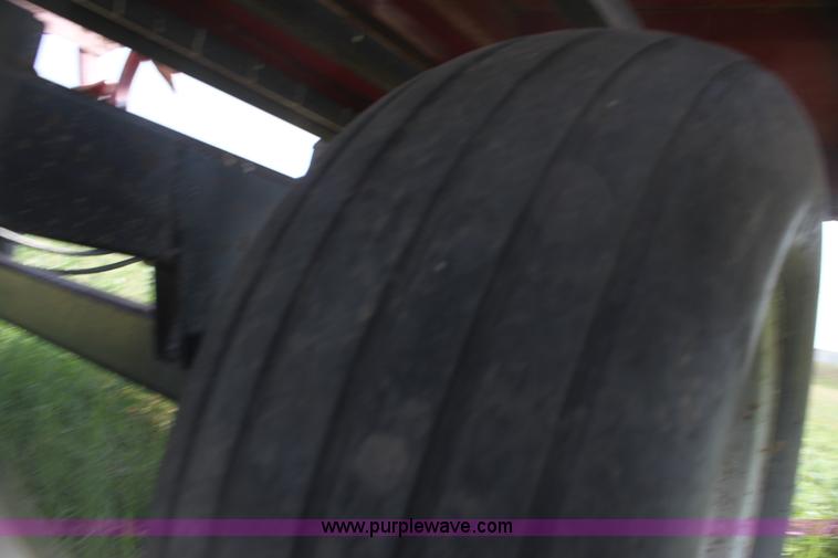 image for item H7415 Dew Eze Super Slicer bale cutter