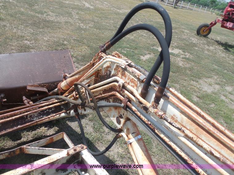 image for item H9985 GB 800 loader