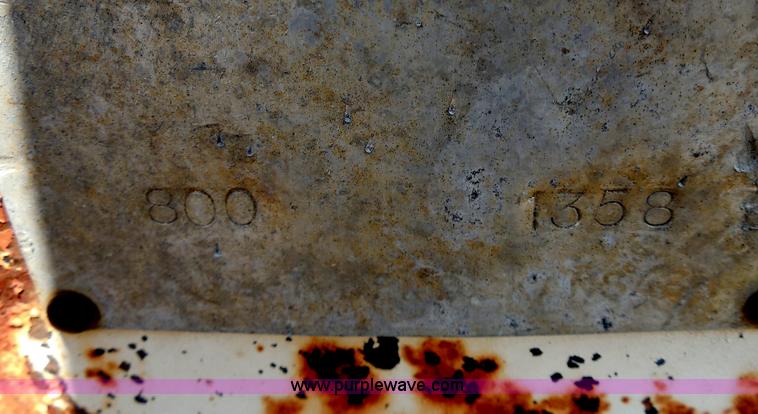 image for item H9985 GB 800 loader