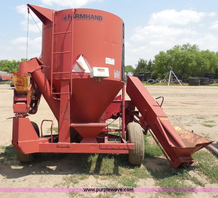 image for item H9988 Farm Hand F826-B tub grinder