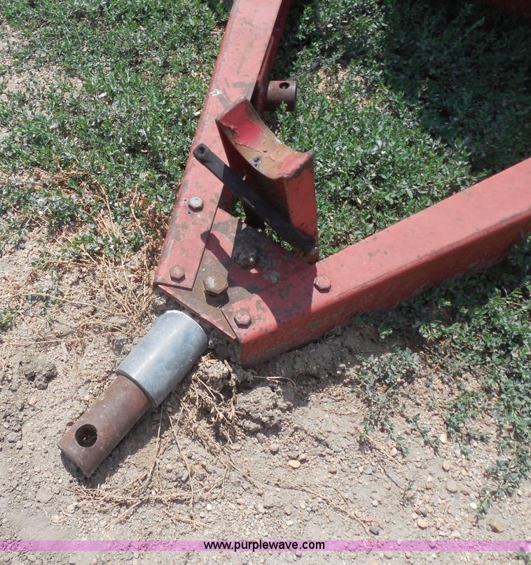 image for item H9988 Farm Hand F826-B tub grinder