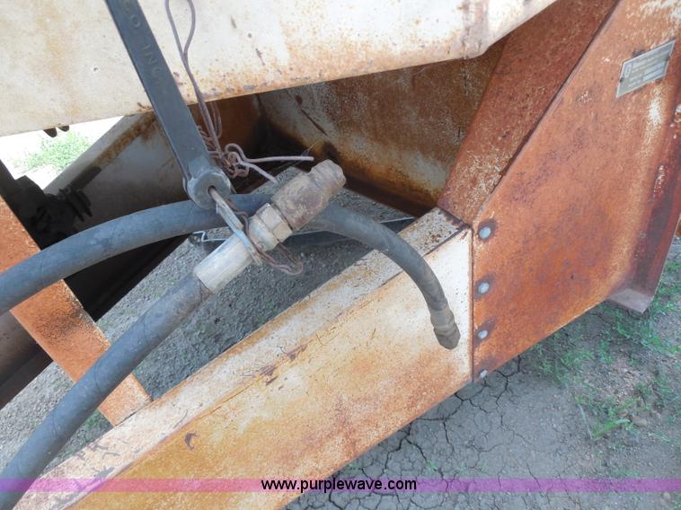 image for item H9989 Sundance Tubmiller 901 tub grinder