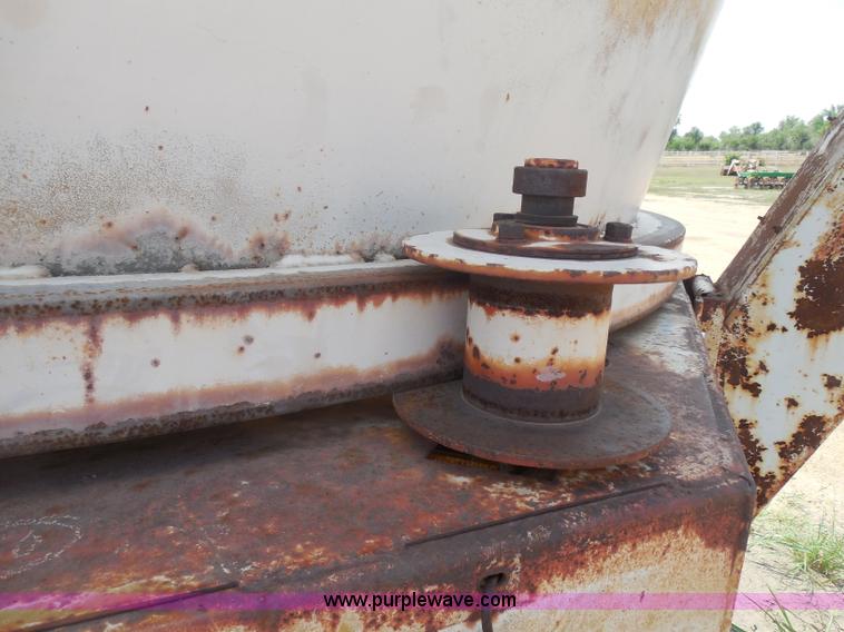 image for item H9989 Sundance Tubmiller 901 tub grinder