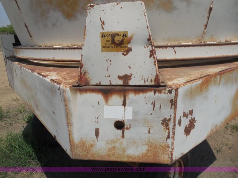 image for item H9989 Sundance Tubmiller 901 tub grinder