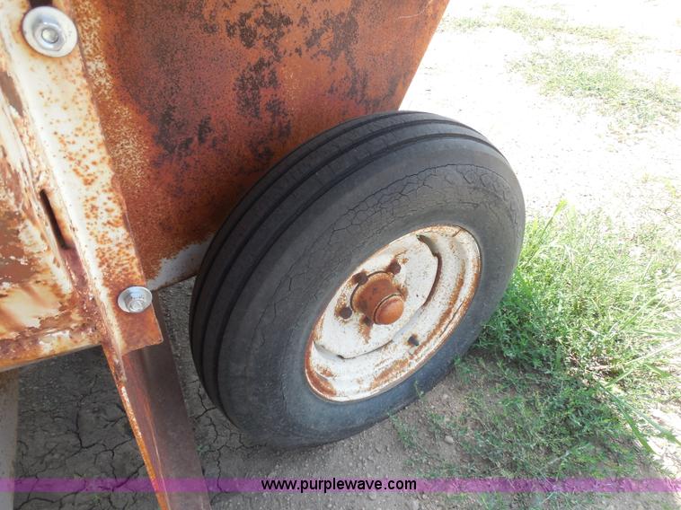 image for item H9989 Sundance Tubmiller 901 tub grinder