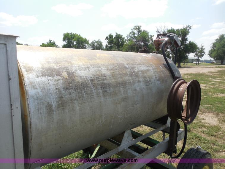image for item H9990 Diesel fuel tank