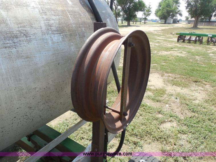 image for item H9990 Diesel fuel tank