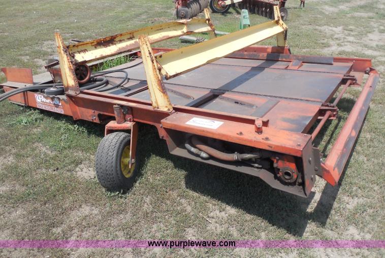 image for item H9992 Farm Hand E100-D eight bale accumulator