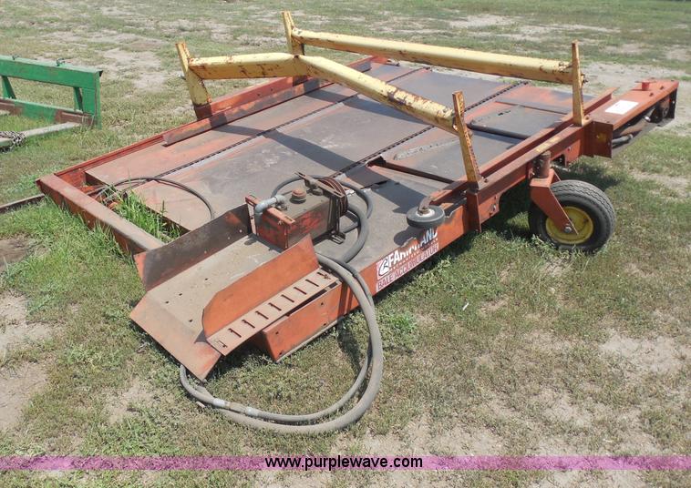 image for item H9992 Farm Hand E100-D eight bale accumulator