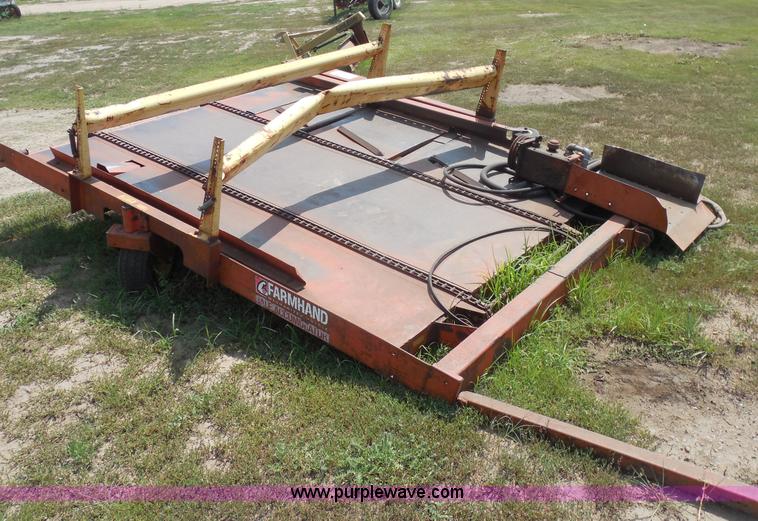 image for item H9992 Farm Hand E100-D eight bale accumulator