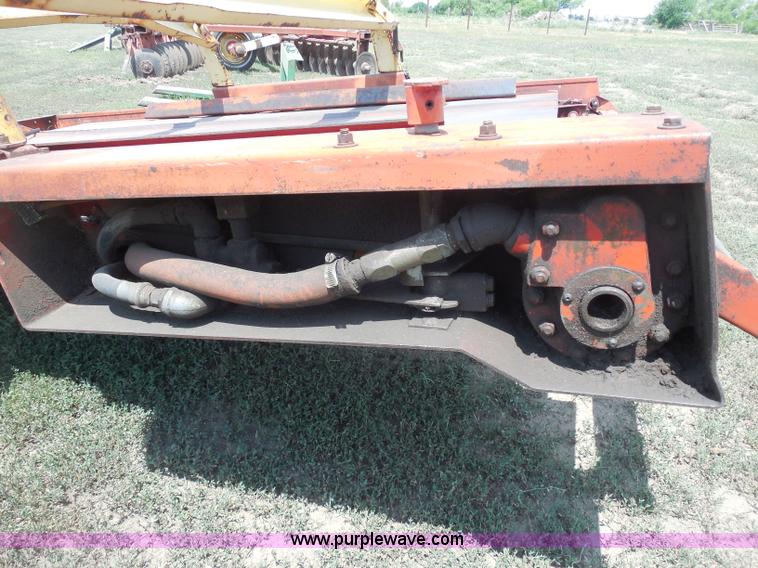 image for item H9992 Farm Hand E100-D eight bale accumulator