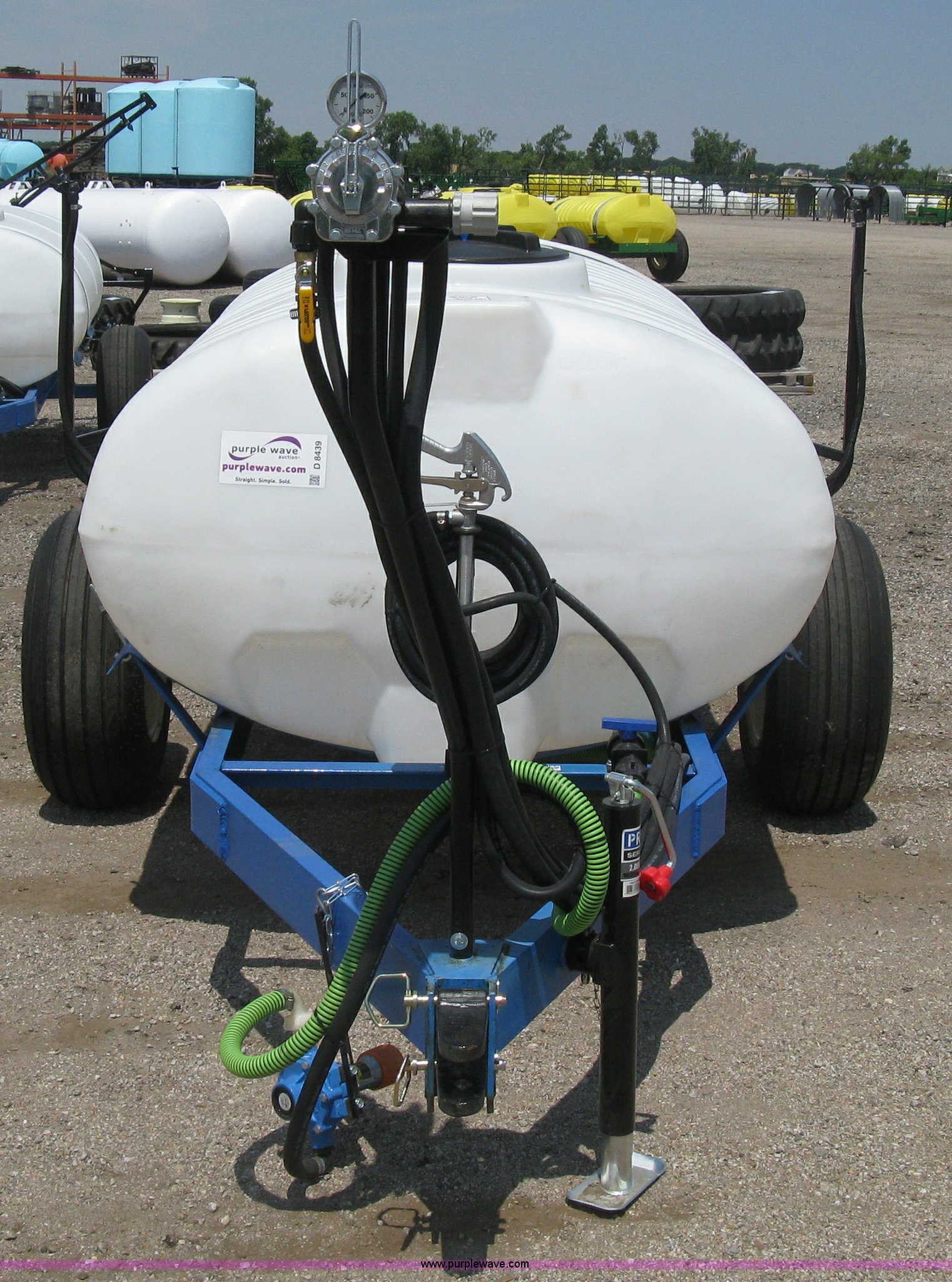 Schaben pull behind sprayer in Newton, KS Item D8439 sold Purple Wave