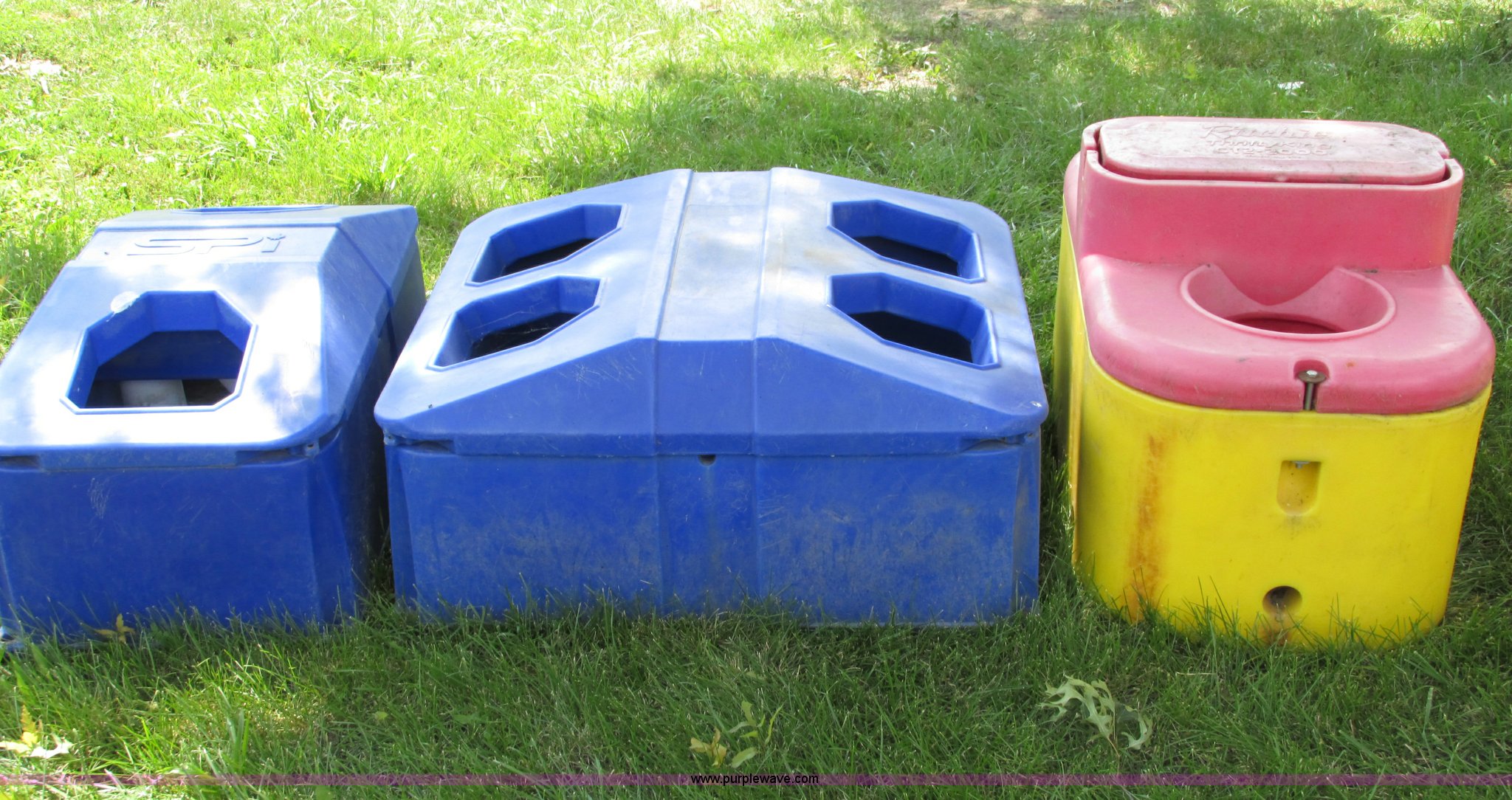 (3) freeze proof cattle waterers in Odessa, MO Item F5154 sold