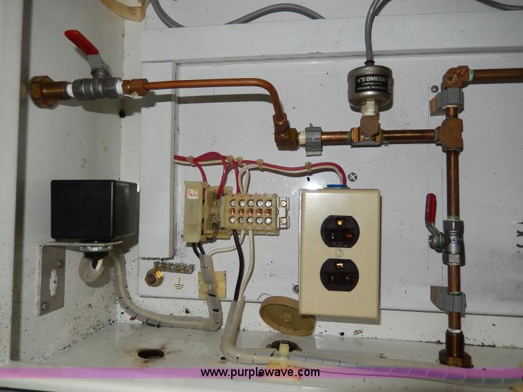 image for item AA9284 Telemetry control center