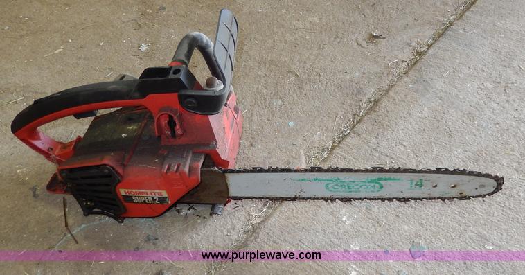 image for item AA9288 (3) assorted chainsaws