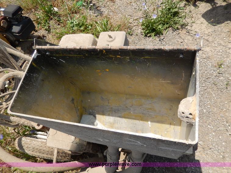 image for item AA9289 LDI Airless HD 160 paint striper