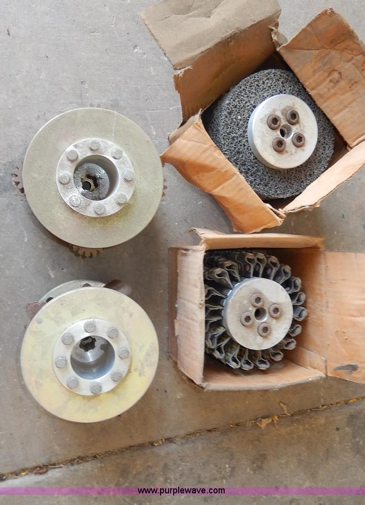 image for item AA9292 Desco AF525 concrete chipper