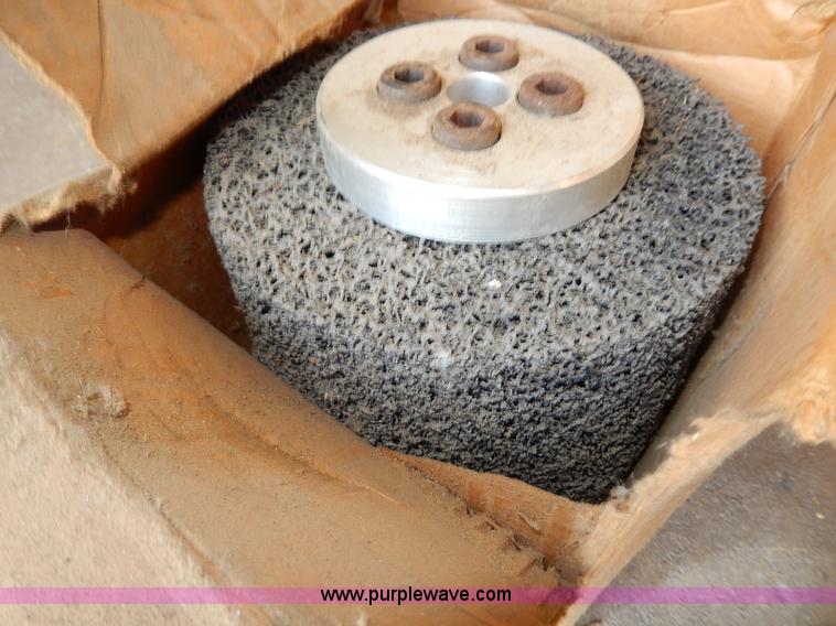 image for item AA9292 Desco AF525 concrete chipper