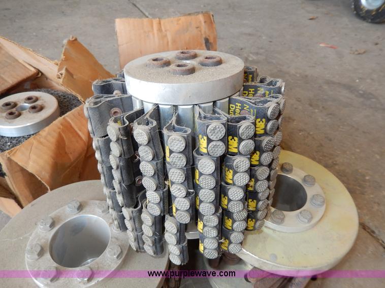 image for item AA9292 Desco AF525 concrete chipper