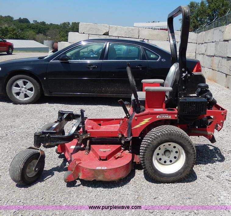 image for item AA9294 2009 County Clipper Charger ZTR mower