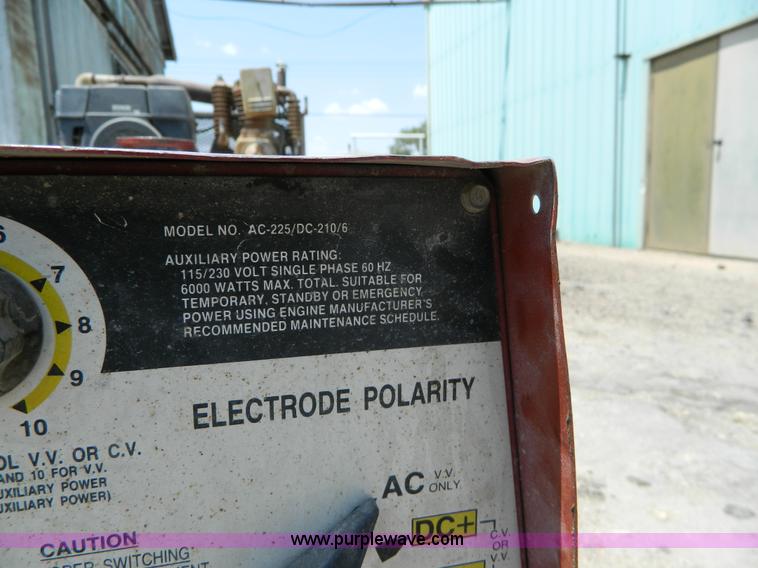 image for item AD9223 Lincoln Weldan power AC/DC welder