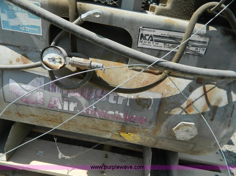 image for item AD9224 Industrial Air Machine air compressor