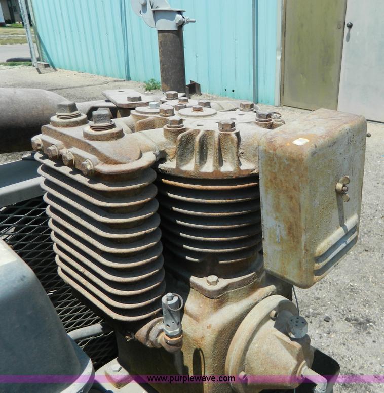 image for item AD9224 Industrial Air Machine air compressor