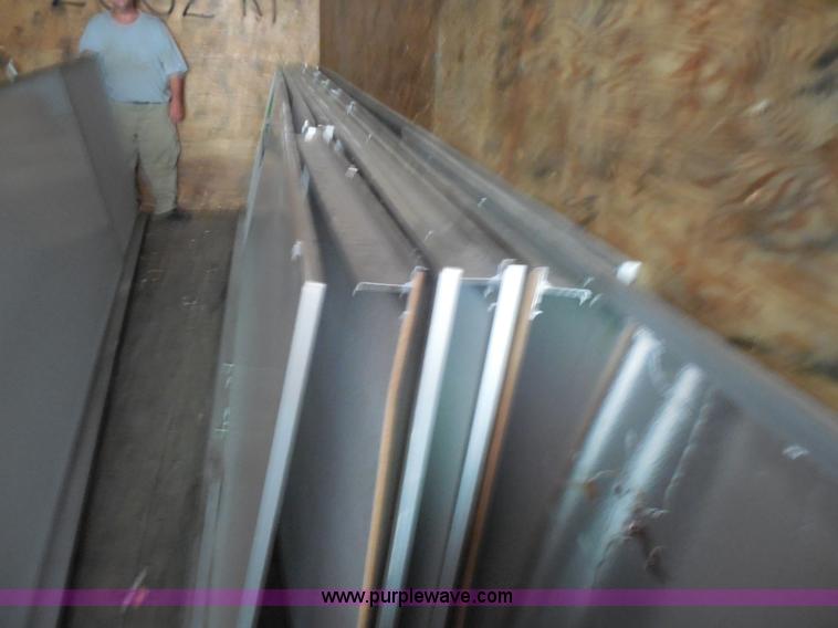 image for item AN9729 Approximately 12 assorted white boards