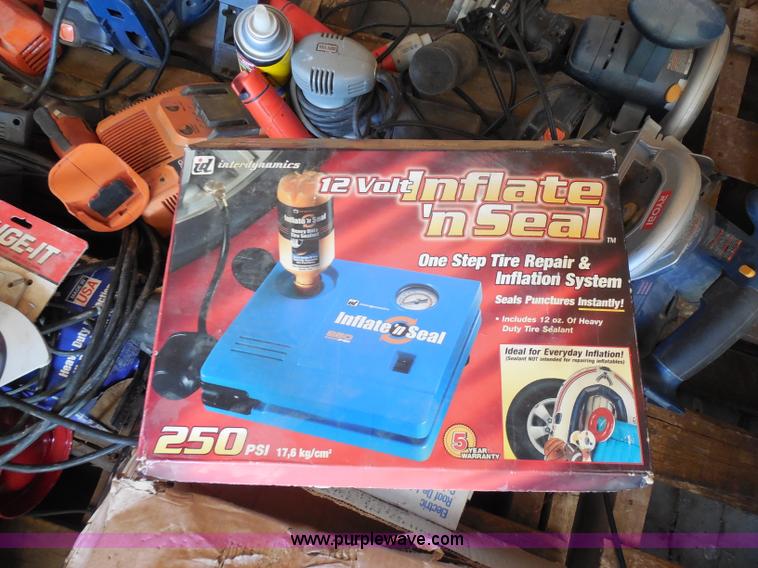 image for item AN9730 Assorted hand tools