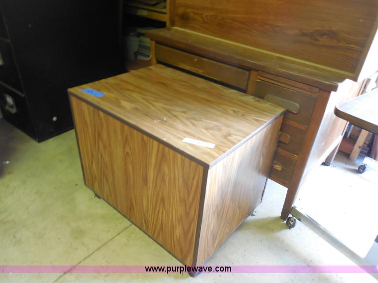 image for item AN9736 Assorted wood furnishings