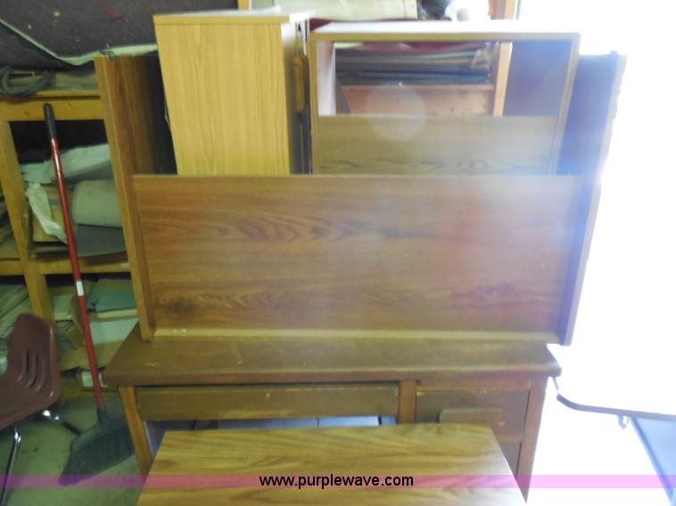 image for item AN9736 Assorted wood furnishings