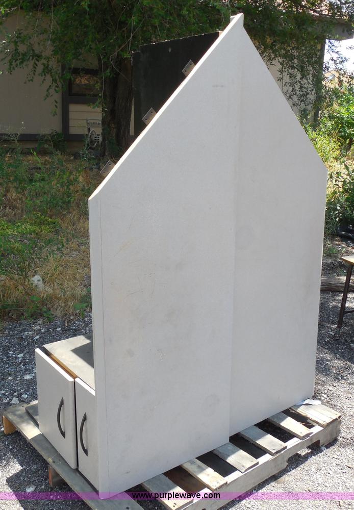 image for item AN9736 Assorted wood furnishings