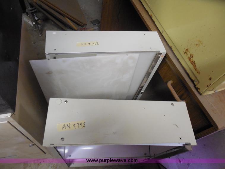 image for item AN9742 Examination table