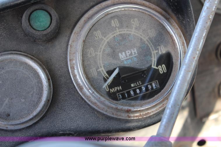 image for item D4065 1969 Kenworth tow truck