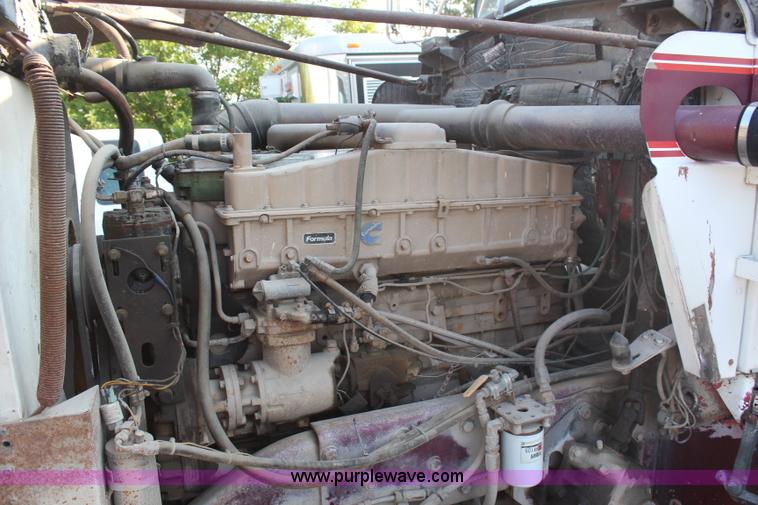 image for item D4065 1969 Kenworth tow truck