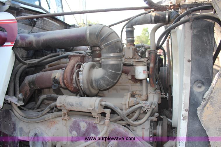 image for item D4065 1969 Kenworth tow truck