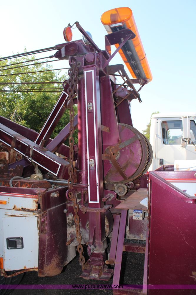 image for item D4065 1969 Kenworth tow truck