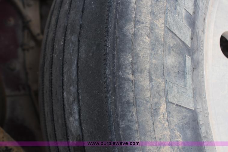 image for item D4065 1969 Kenworth tow truck