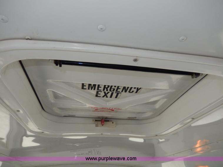 image for item D8120 1997 Ford Collins E350 school bus